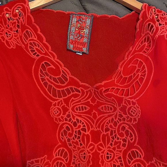 Johnny Was Arlene embroidered boho Appliqué long sleeve tunic top red Medium - Picture 3 of 10